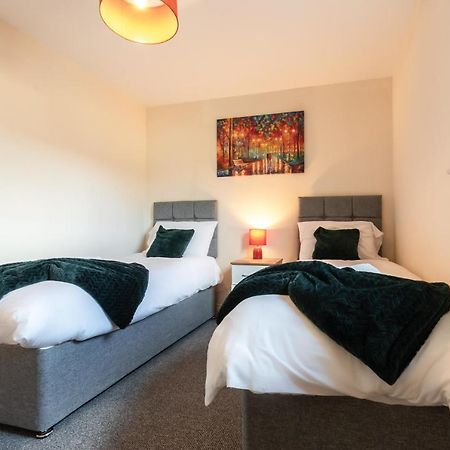 Best Price! 2 Bed City Centre - 4 Single Beds Or 2 Super King, Smart Tvs, Sofa Bed & Free Secure Parking Southampton Eksteriør billede